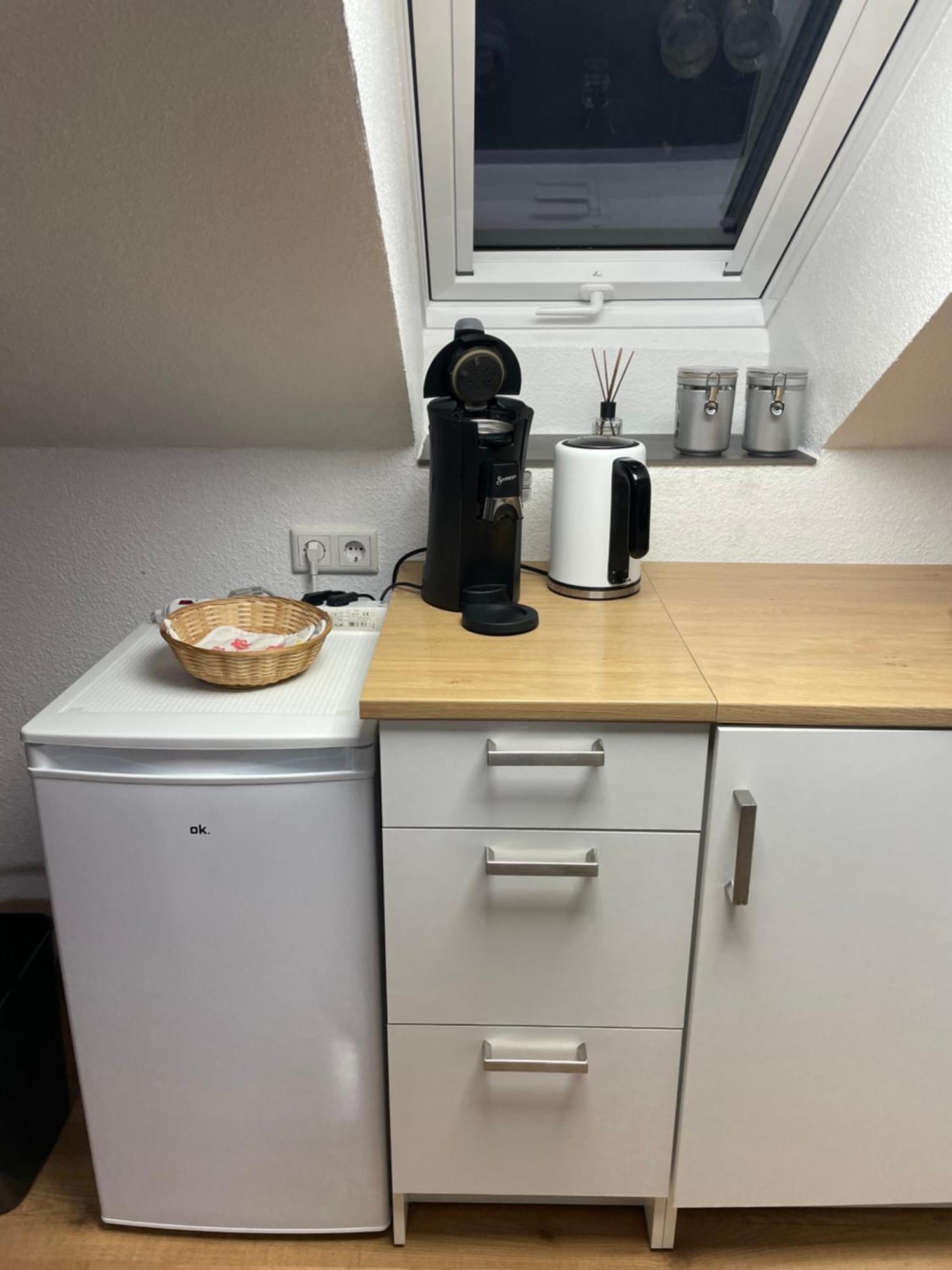 Ferienwohnung An Der Romantischen Strasse Direkt A3 Und A81 Eisingen  Buitenkant foto